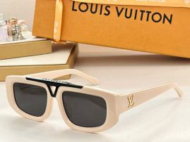 Picture of LV Sunglasses _SKUfw55794515fw
